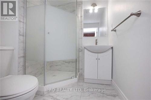 10414 Chinguacousy Road, Brampton (Fletcher'S Meadow), ON - Indoor Photo Showing Bathroom