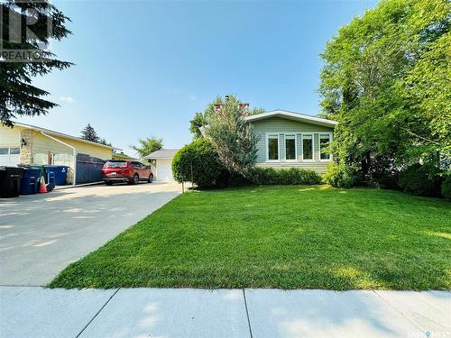 130 Tennant Crescent, Saskatoon, SK 