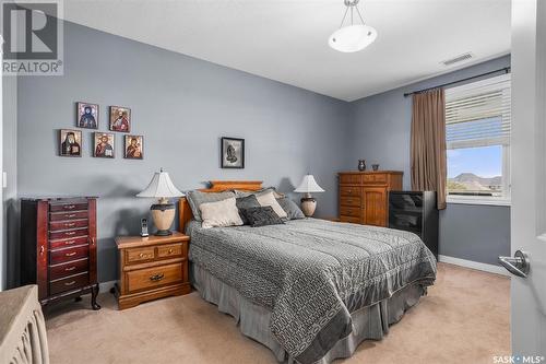 305 405 Cartwright Street, Saskatoon, SK - Indoor Photo Showing Bedroom