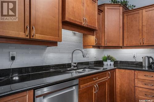 305 405 Cartwright Street, Saskatoon, SK - Indoor Photo Showing Kitchen With Double Sink