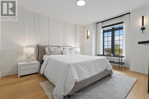 1651 Upper West Avenue, London, ON - Indoor Photo Showing Bedroom