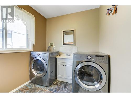 3131 Doucette Drive, West Kelowna, BC - Indoor Photo Showing Laundry Room