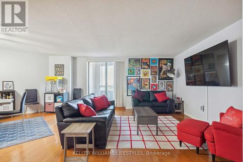 1502 - 500 Talbot Street, London, ON - Indoor Photo Showing Living Room