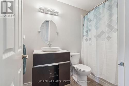 1502 - 500 Talbot Street, London, ON - Indoor Photo Showing Bathroom