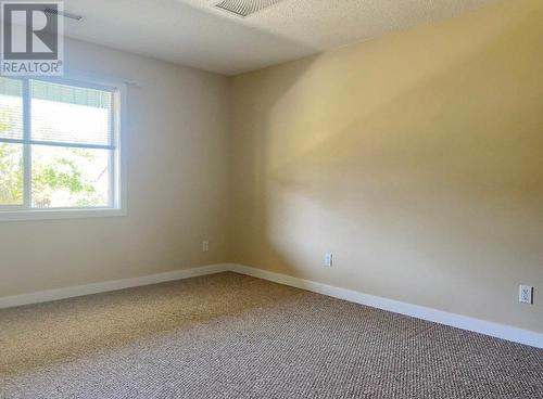 7437 Valley Heights Drive, Grand Forks, BC - Indoor Photo Showing Other Room