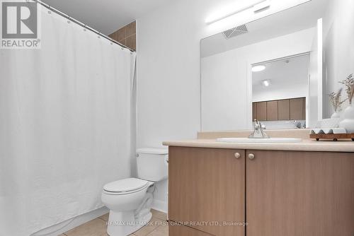 907 - 525 Wilson Avenue, Toronto (Clanton Park), ON - Indoor Photo Showing Bathroom