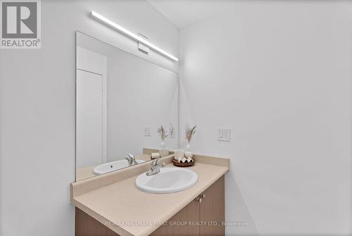 907 - 525 Wilson Avenue, Toronto (Clanton Park), ON - Indoor Photo Showing Bathroom