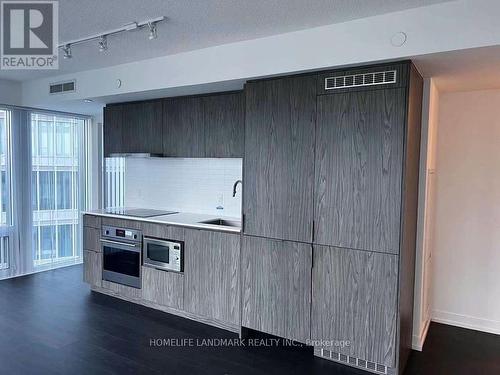 2211 - 60 Shuter Street, Toronto, ON - Indoor Photo Showing Kitchen