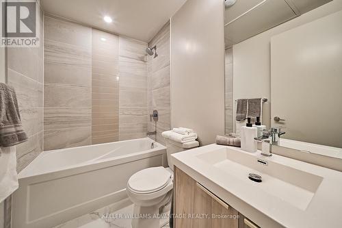 105 - 2213 Kingston Road, Toronto (Birchcliffe-Cliffside), ON - Indoor Photo Showing Bathroom