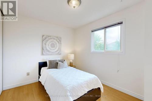 125 Wharton Square, Toronto (Milliken), ON - Indoor Photo Showing Bedroom