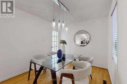 125 Wharton Square, Toronto (Milliken), ON - Indoor Photo Showing Dining Room