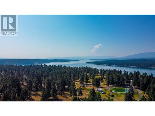 4250 Dorr West Road, Grasmere, BC 