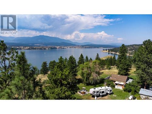 4250 Dorr West Road, Grasmere, BC 