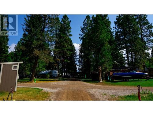 4250 Dorr West Road, Grasmere, BC 