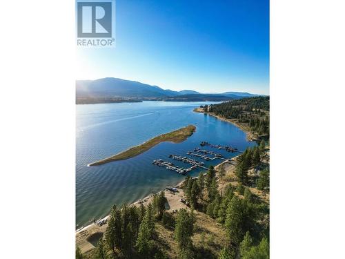 4250 Dorr West Road, Grasmere, BC 