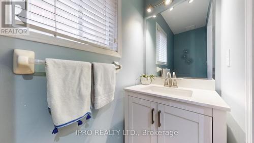 3210 Cabano Crescent, Mississauga (Churchill Meadows), ON - Indoor Photo Showing Bathroom