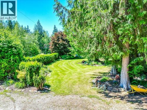 4101 & 4107 Santa Road, Scotch Creek, BC - Outdoor