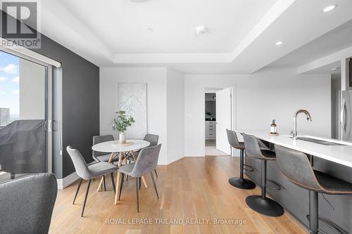 2303 - 505 Talbot Street, London, ON - Indoor Photo Showing Dining Room