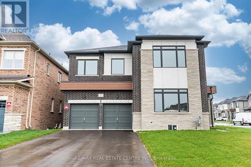 77 Pondview Gate, Hamilton (Waterdown), ON - Outdoor With Facade