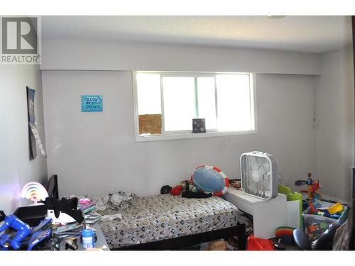 845 Cramond Road, Kamloops, BC - Indoor Photo Showing Bedroom