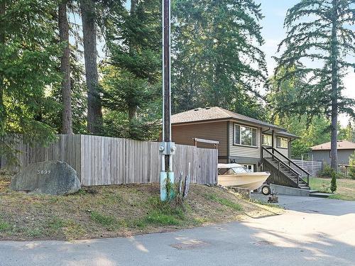 3099 Lake Trail Rd, Courtenay, BC 