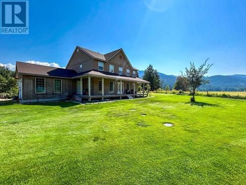 5284 Christian Valley Road, Westbridge, BC - Outdoor With Deck Patio Veranda