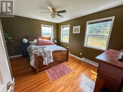 5284 Christian Valley Road, Westbridge, BC - Indoor Photo Showing Bedroom