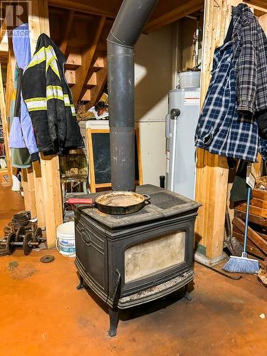 5284 Christian Valley Road, Westbridge, BC - Indoor Photo Showing Basement