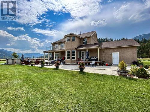 5284 Christian Valley Road, Westbridge, BC - Outdoor With Deck Patio Veranda