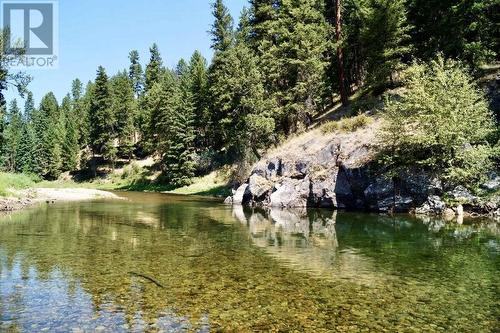 5284 Christian Valley Road, Westbridge, BC - Outdoor With Body Of Water