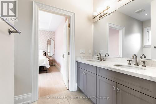 604 Maplehurst Avenue, Oakville (Bronte East), ON - Indoor Photo Showing Bathroom