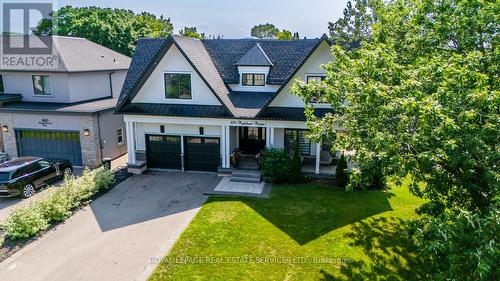 604 Maplehurst Avenue, Oakville, ON - Outdoor With Facade