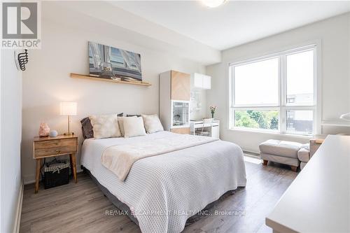 512 - 340 Plains Road E, Burlington (Lasalle), ON - Indoor Photo Showing Bedroom