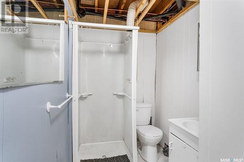 209 Kingston Street, Melfort, SK - Indoor Photo Showing Bathroom