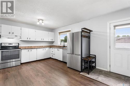 209 Kingston Street, Melfort, SK - Indoor Photo Showing Kitchen