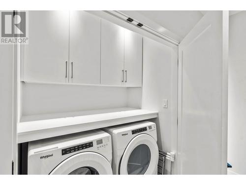 106 River Gate Drive, Kamloops, BC - Indoor Photo Showing Laundry Room