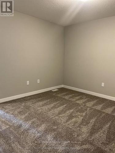 924 Robert Ferrie Drive, Kitchener, ON - Indoor Photo Showing Other Room