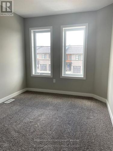 924 Robert Ferrie Drive, Kitchener, ON - Indoor Photo Showing Other Room