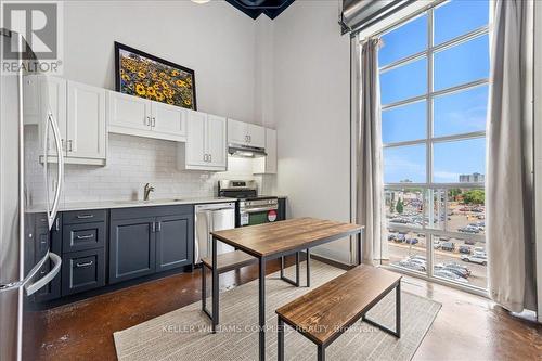 403 - 11 Rebecca Street, Hamilton (Beasley), ON - Indoor Photo Showing Kitchen With Upgraded Kitchen