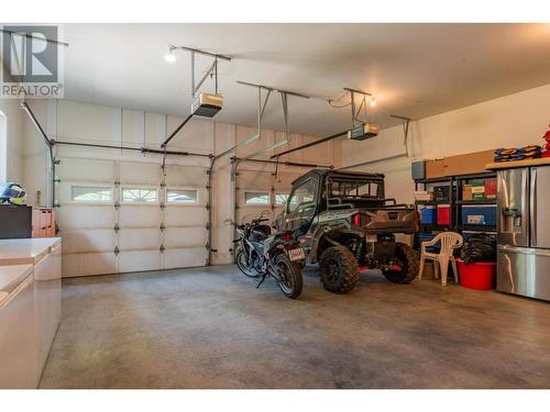 2718 Osachoff Road, South Slocan, BC - Indoor Photo Showing Garage