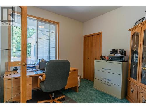 2718 Osachoff Road, South Slocan, BC - Indoor Photo Showing Office