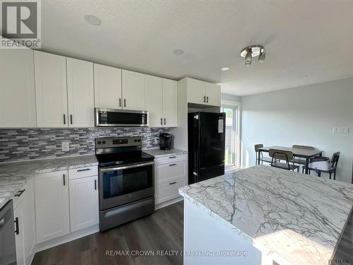 1 Bryant Street, Hearst, ON - Indoor Photo Showing Kitchen