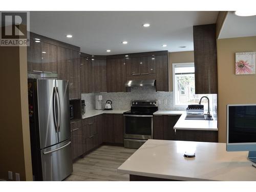 255 Redden Road, Quesnel, BC - Indoor Photo Showing Kitchen With Double Sink With Upgraded Kitchen