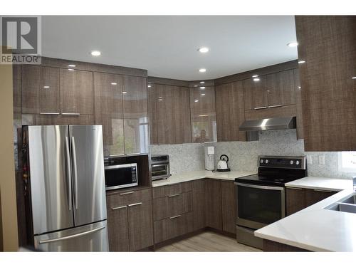 255 Redden Road, Quesnel, BC - Indoor Photo Showing Kitchen With Upgraded Kitchen