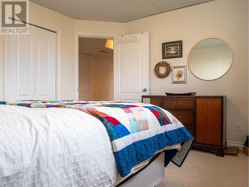 1008 90 Avenue, Dawson Creek, BC - Indoor Photo Showing Bedroom