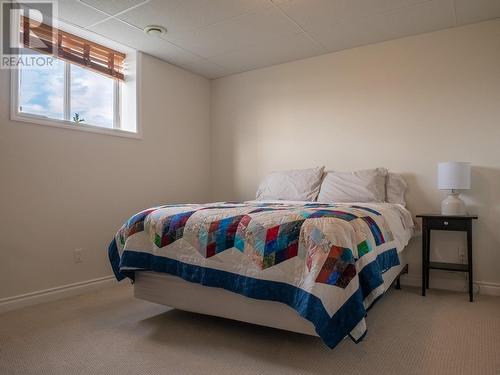 1008 90 Avenue, Dawson Creek, BC - Indoor Photo Showing Bedroom