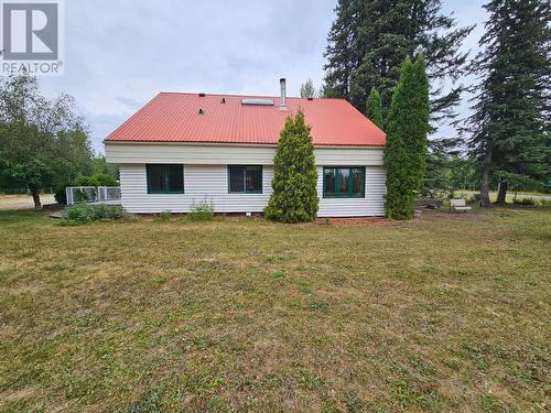 4850 East Arras Road, Dawson Creek, BC - Outdoor