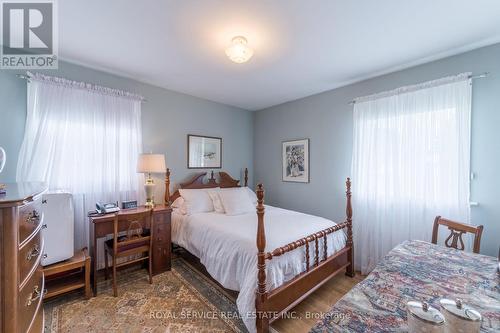 830 Kildare Road, Peterborough (Monaghan), ON - Indoor Photo Showing Bedroom