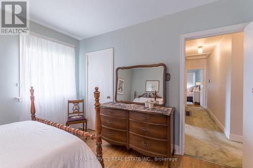 830 Kildare Road, Peterborough (Monaghan), ON - Indoor Photo Showing Bedroom