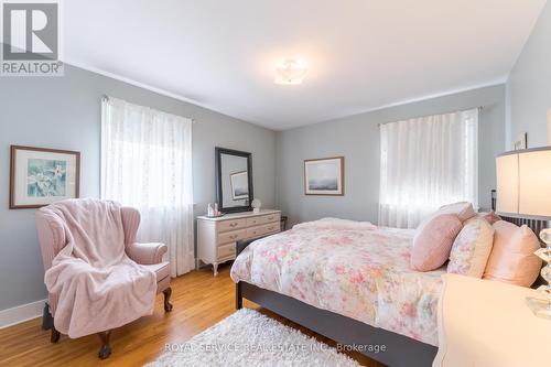 830 Kildare Road, Peterborough (Monaghan), ON - Indoor Photo Showing Bedroom